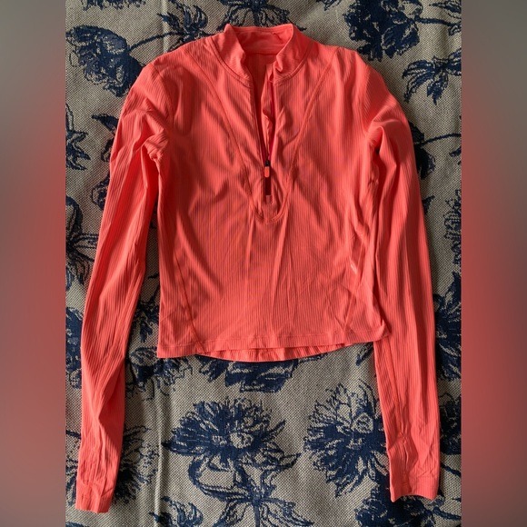 Lululemon Race Length Zip Up - LIKE NEW - Picture 3 of 4